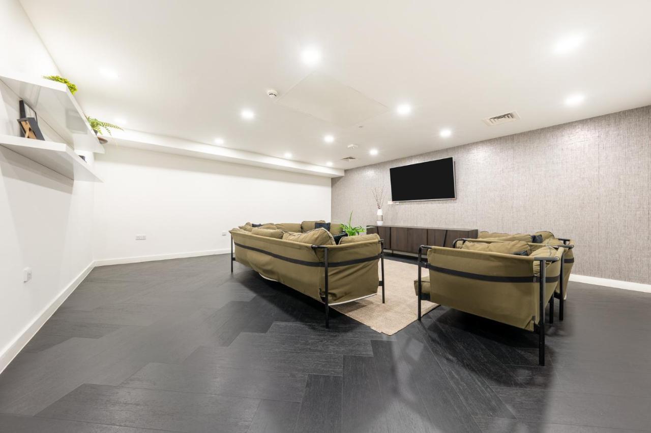 Luxury One Bedroom Serviced Apartment In The Heart Of Bedford Luaran gambar